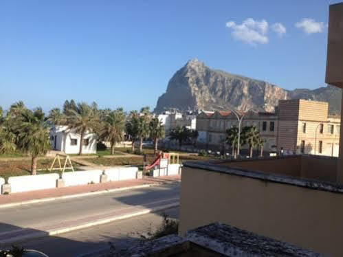 Villa Ciuri Di Fronte Al Mare San Vito Lo Capo Buitenkant foto